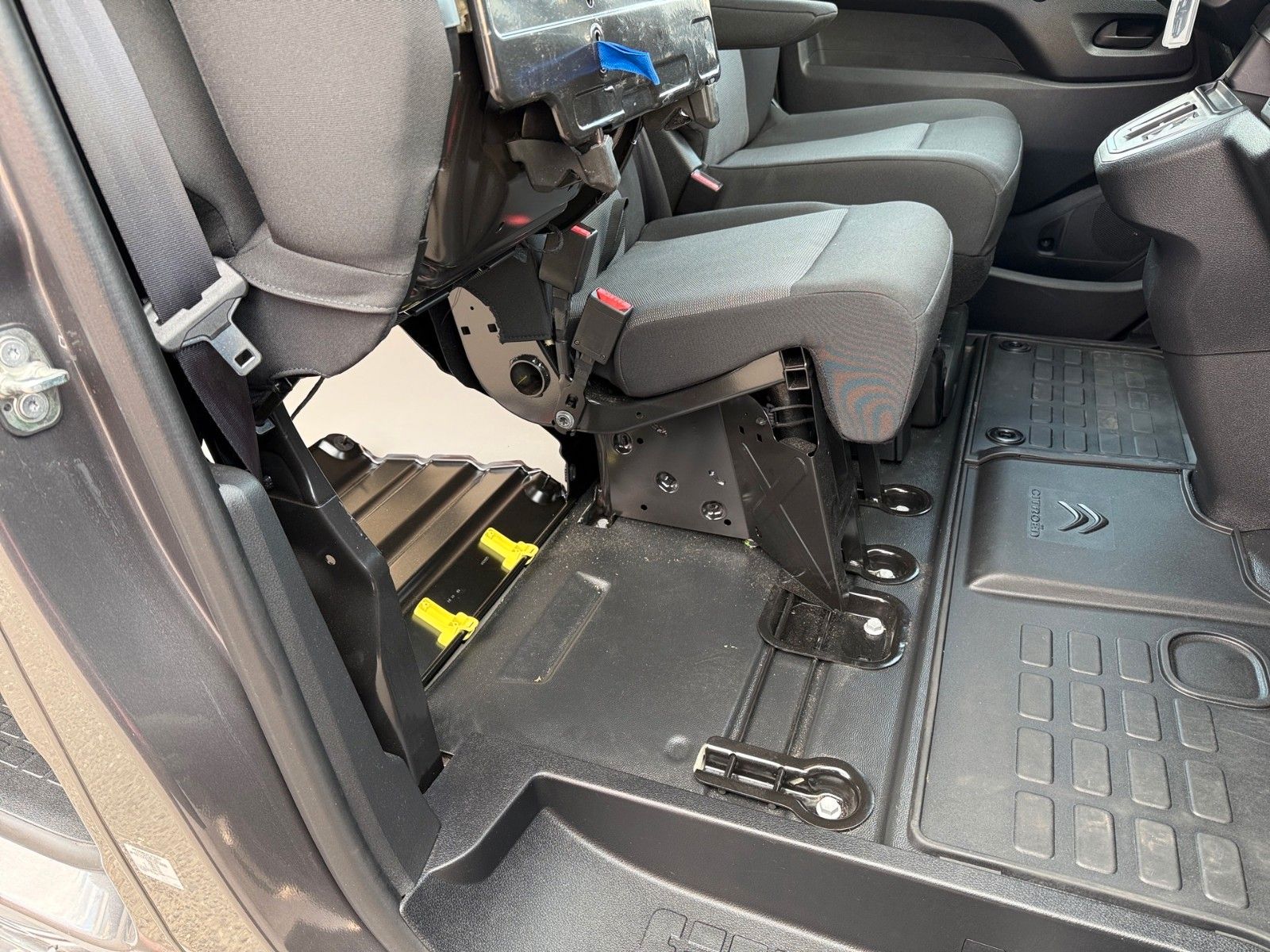 Fahrzeugabbildung Citroën Jumpy Kasten Lang Elektromotor 75 kWh