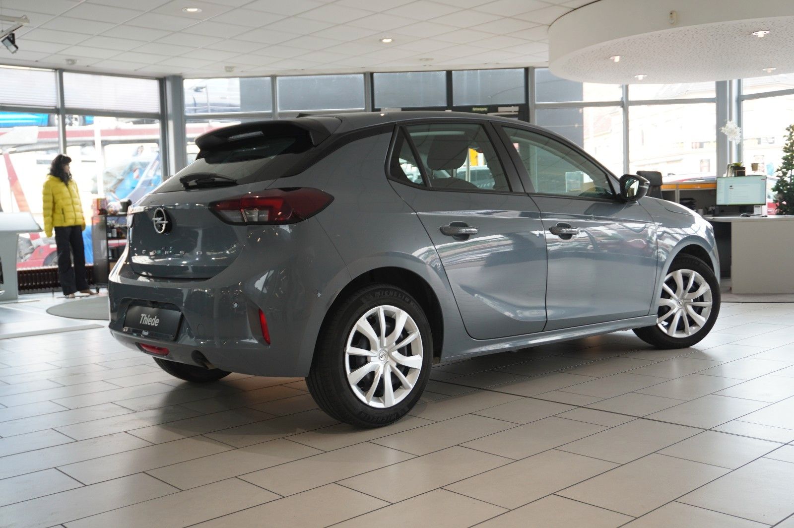 Fahrzeugabbildung Opel Corsa F 1.2 FACELIFT NAVI/LED/KAMERA/VIRT./DAB+