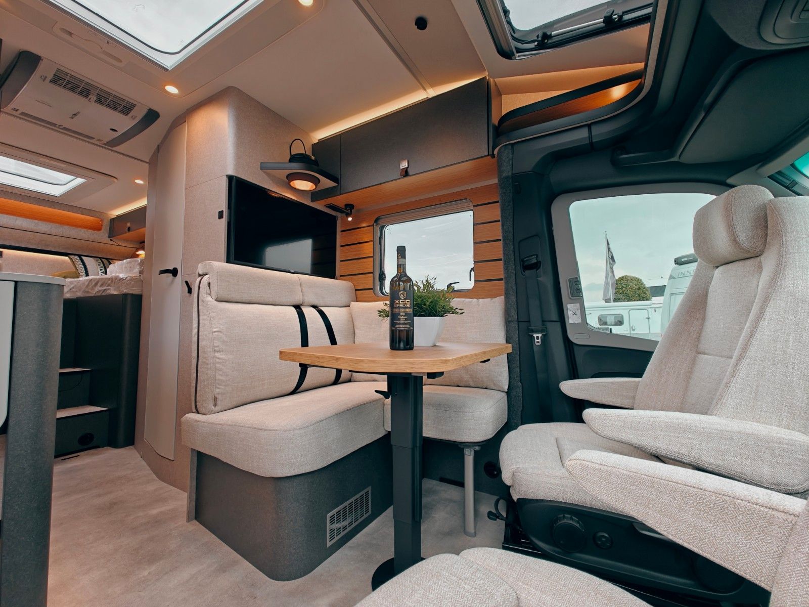 Fahrzeugabbildung HYMER / ERIBA / HYMERCAR ML - T 580 4x4 2026 - SOFORT LIEFERBAR!