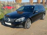 Mercedes-Benz E 220 T-Modell *LED *8-FACH - Mercedes-Benz E 220 Gebrauchtwagen in Mannheim