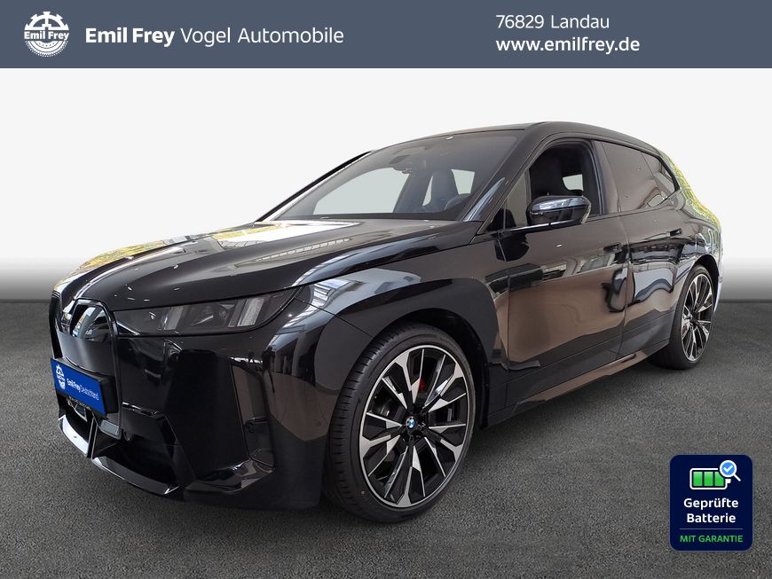BMW iX