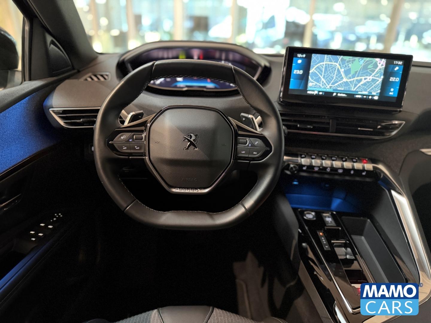 Peugeot 3008 Allure Pack  NAVI/SHZ/BLIS/CAM