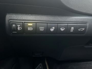 Toyota Corolla TS 1.8 Hybrid Team D *2xPDC*LED*SHZ*NAV*