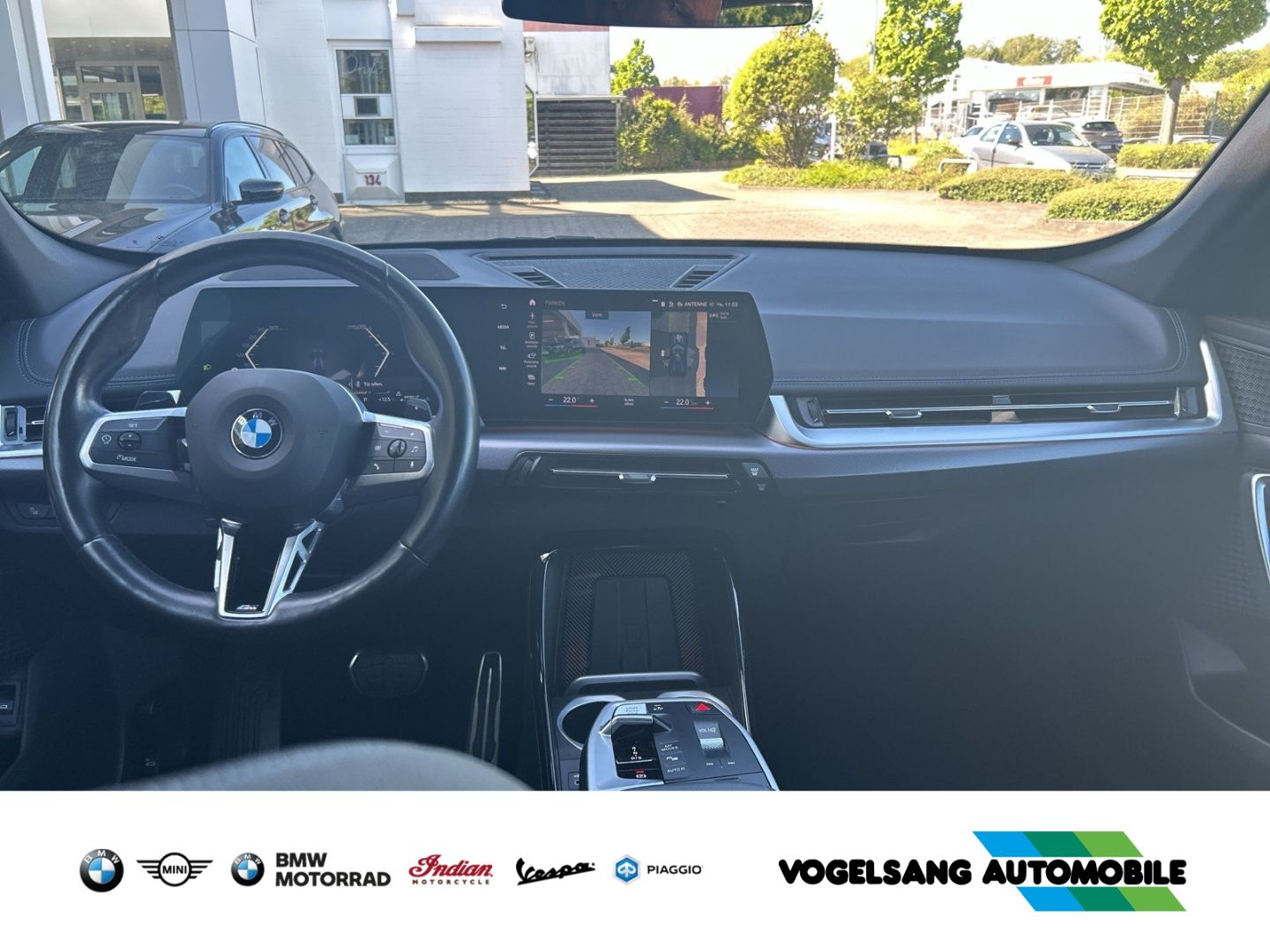 Fahrzeugabbildung BMW X1 sDrive18d,M Sport,Anhängerk.,HeadUp,Rückfahrk