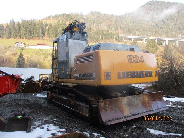 Liebherr R934BT