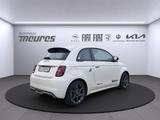Abarth 500 E, Elektroantrieb 155 PS, Allwetter Rückfahr - weiße Abarth 500