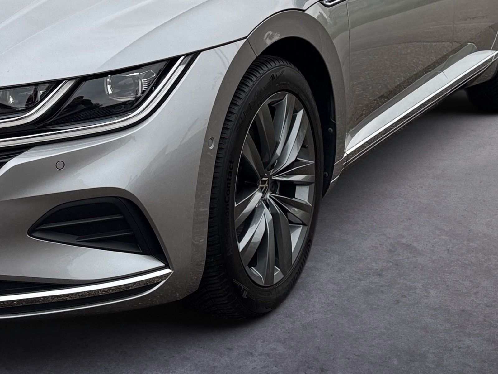 Fahrzeugabbildung Volkswagen Arteon Shooting Brake Elegance 2.0 TSI