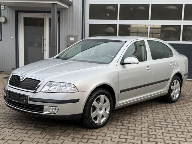 Skoda Octavia Lim. Elegance 1.6 FSI * TÜV NEU *