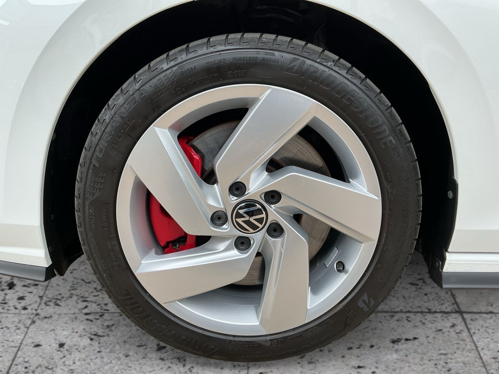 Volkswagen Golf - Bild 8