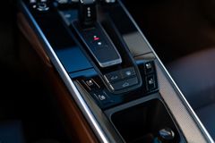 Fahrzeugabbildung Porsche 992 Turbo S *NACHTBLAU / APPROVED / VOLL*