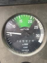 Mercedes-Benz 814 mit Ak 32/1000 Böcker mit Bühne  - Mercedes-Benz Kastenwagen hoch + lang 814