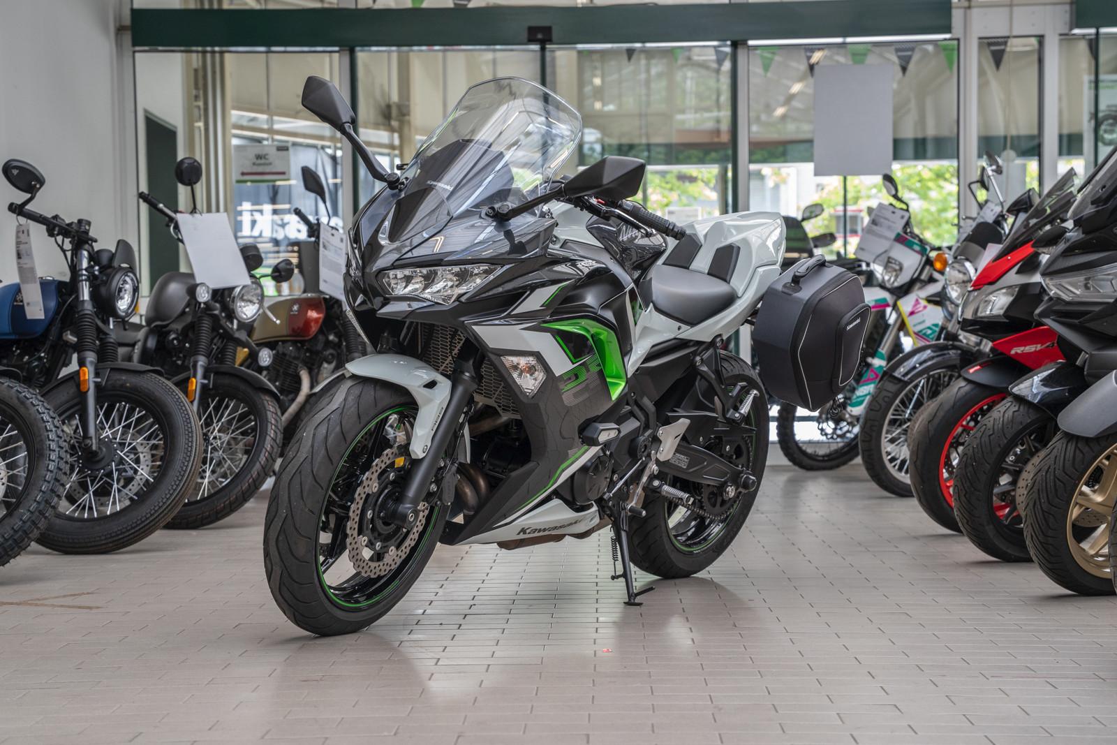 Kawasaki Ninja 650 Tourer ABS, 1.Hand, unfallfrei
