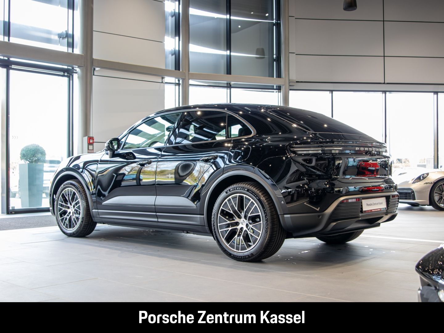 Porsche Macan 4 imagem 3