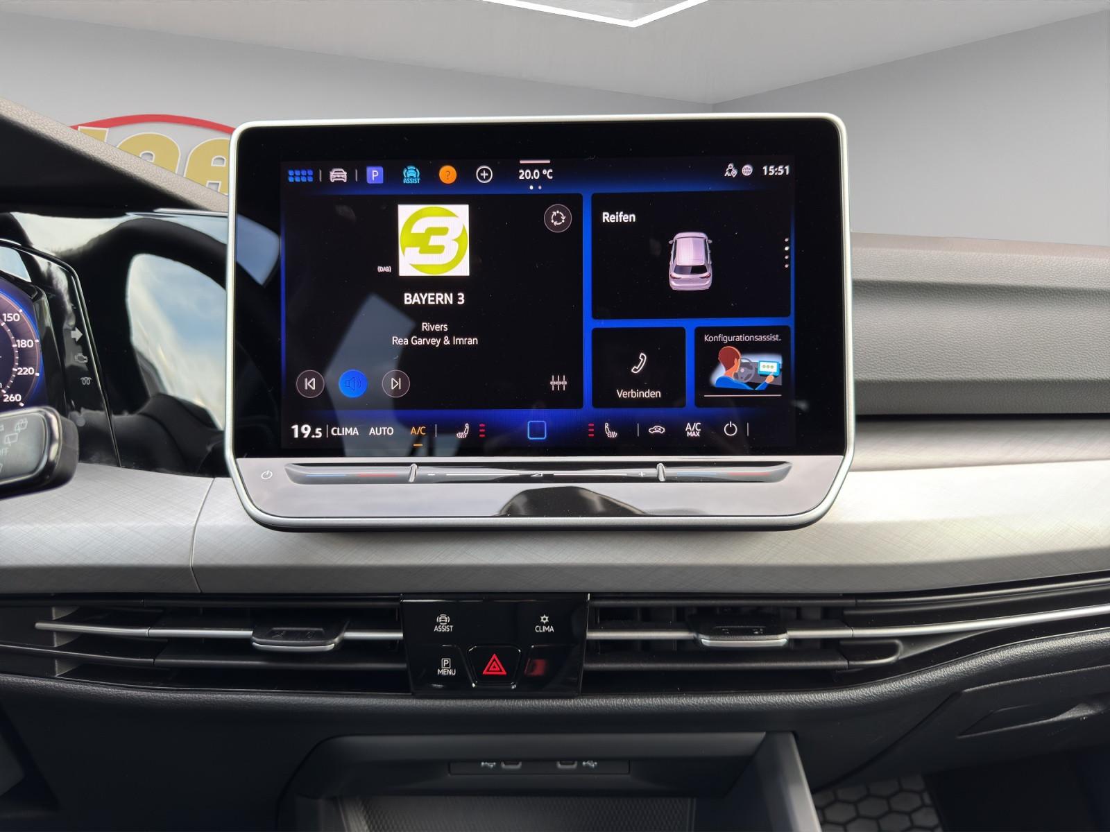 Volkswagen Golf VIII Lim. 1.5 eTSI Life*App-Connect*, миниатюра 18