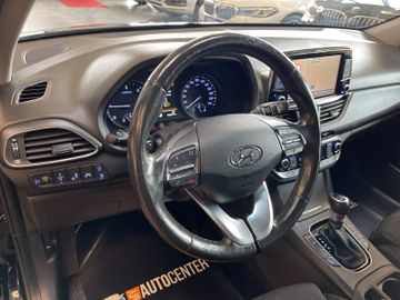 Hyundai i30 cw Premium *ACC*KAMERA*NAVI*SHZ*TEM*TOUCH*