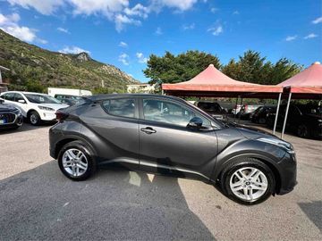 Toyota C-HR - 8