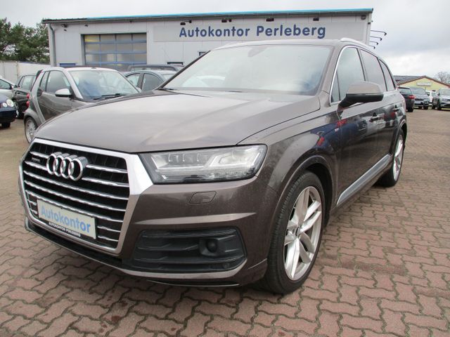 Audi Q7 3.0 TDI quattro / S-Line / Vollleder / Luftf.