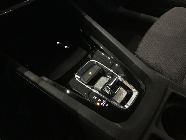 Fahrzeugabbildung Skoda Octavia Style 1.5 TSI Combi DSG/Navi/LED/DAB/SHZ