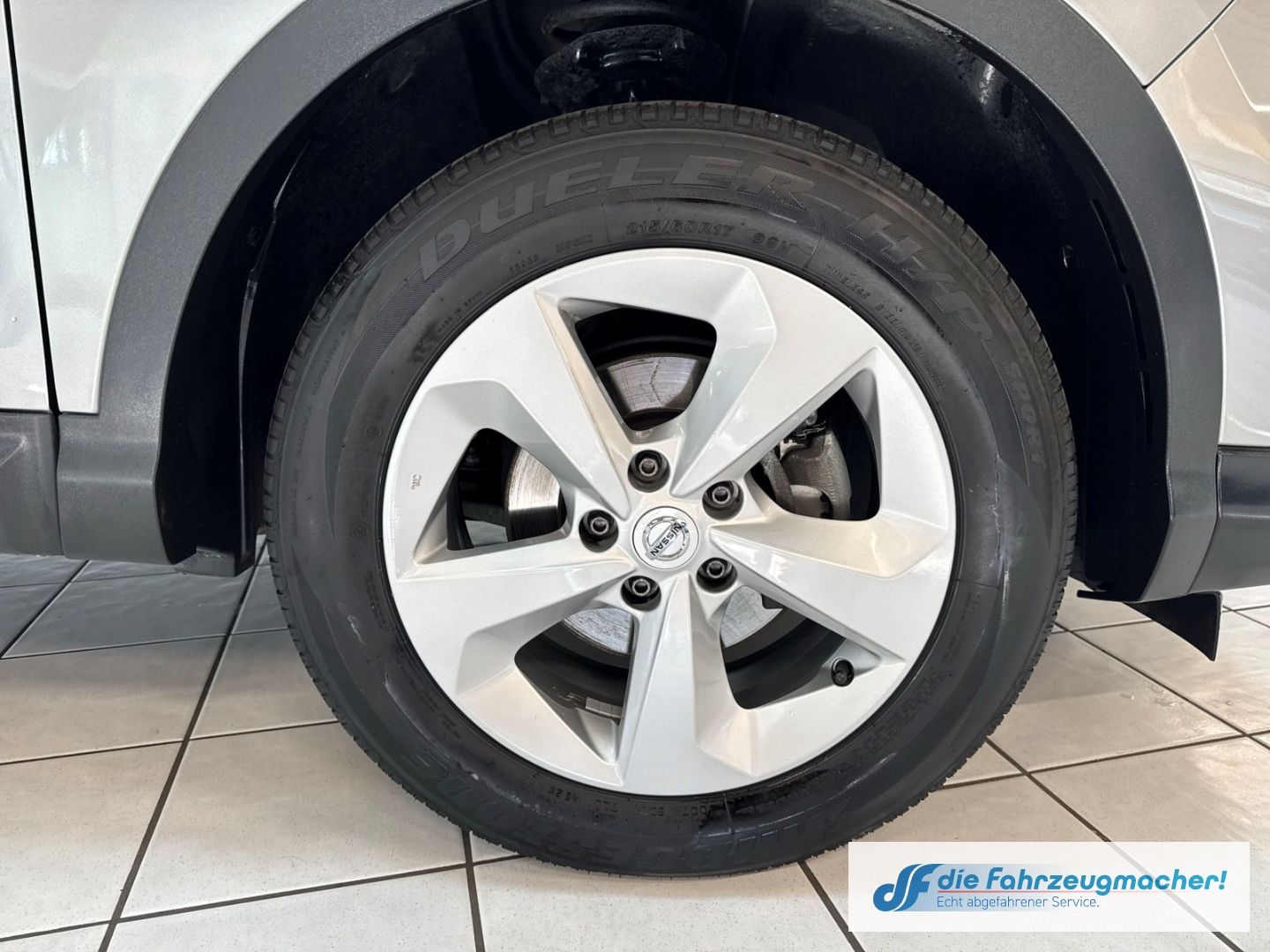 Fahrzeugabbildung Nissan Qashqai Shiro Navi Mehrzonenklima DAB SHZ Spurha