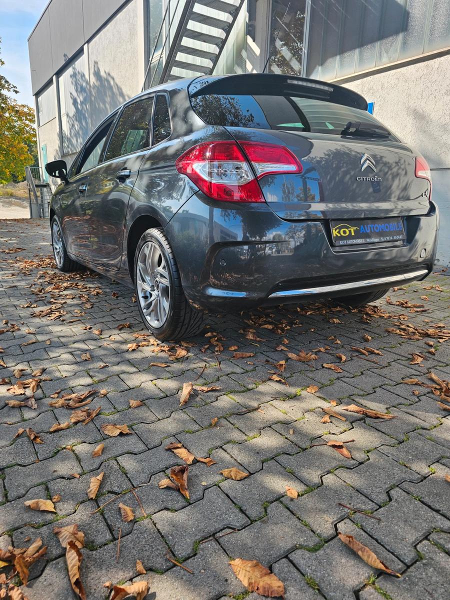 Citroën C4 THP 155 Exclusive EGS6/AUTOMATIK/RENTNERFAHRZ