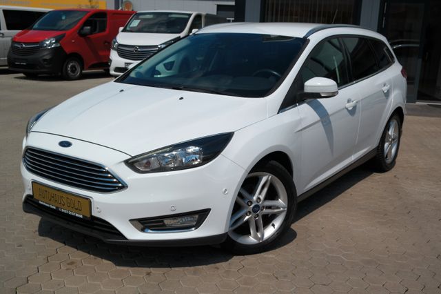 Ford Focus Turnier Titanium/Kamera/Navi/Alu/HU NEU