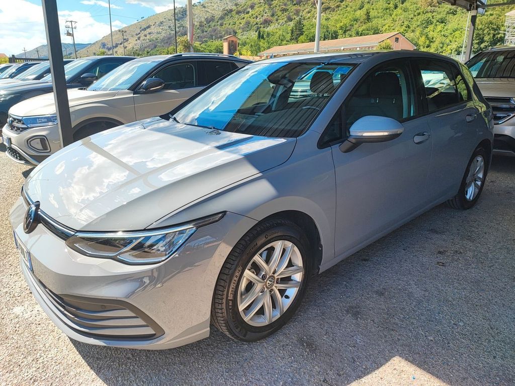 Image of Volkswagen Golf