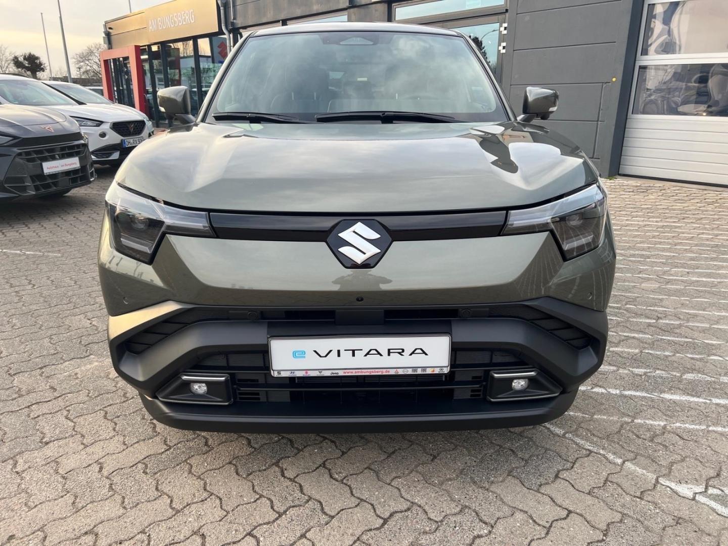 Suzuki e Vitara COMFORT+ 61KWH 2WD*Wärmepumpe/360° Kame