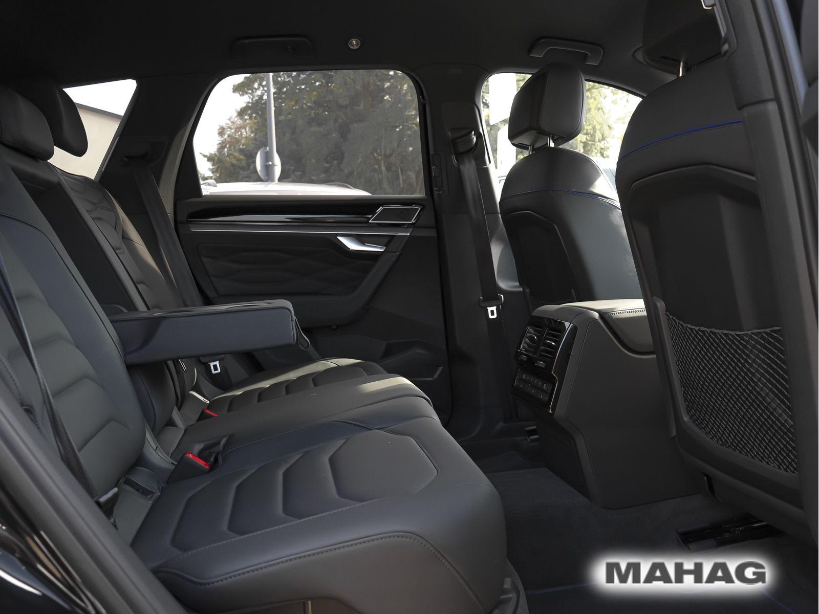 Volkswagen Touareg R 3.0 V6 eHybrid 4MOT AHK IQ.Light Navi 
