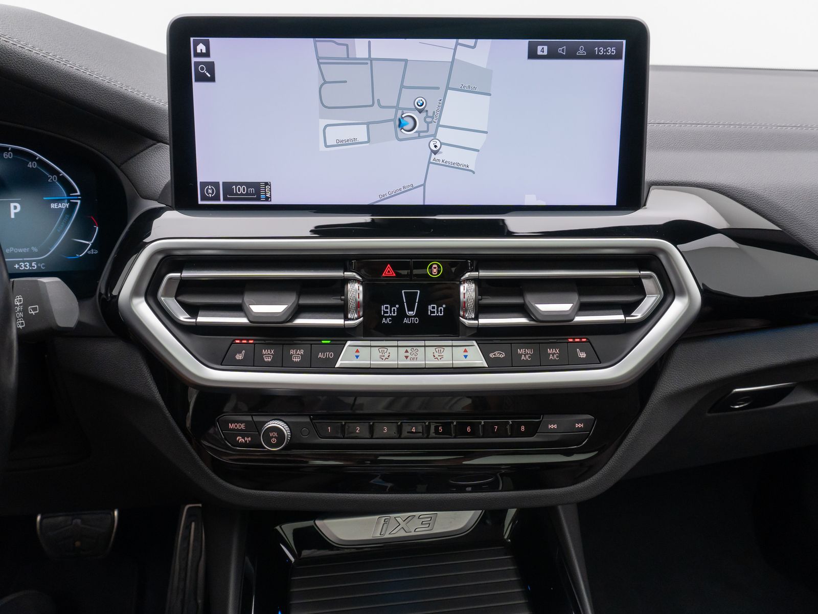 Fahrzeugabbildung BMW iX3 Impressive M Sport Panorama 360° HUD DAB H/K
