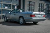 Mercedes-Benz E 320 Cabrio  - Mercedes-Benz 320: 320e