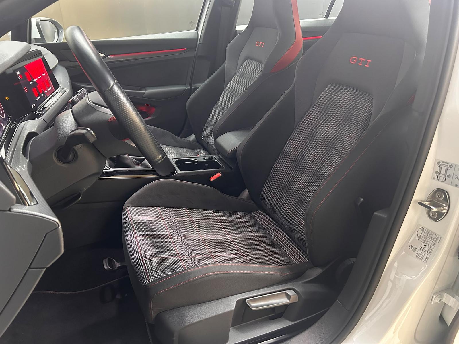 Volkswagen Golf VIII GTI 2,0 TSI LED+SHZ+CARPLAY+DAB+TEMP+, миниатюра 8