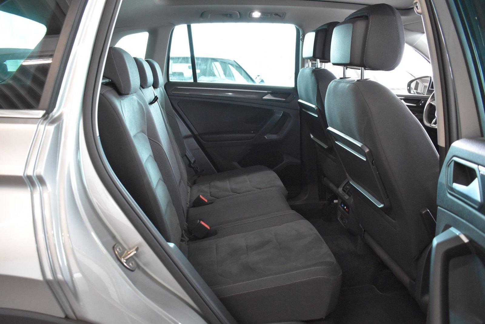 Volkswagen Tiguan 2.0 TDI DSG Highline AHK APP DAB
