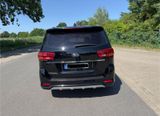 Kia Carnival 2.2D - Kia Carnival in Hamburg