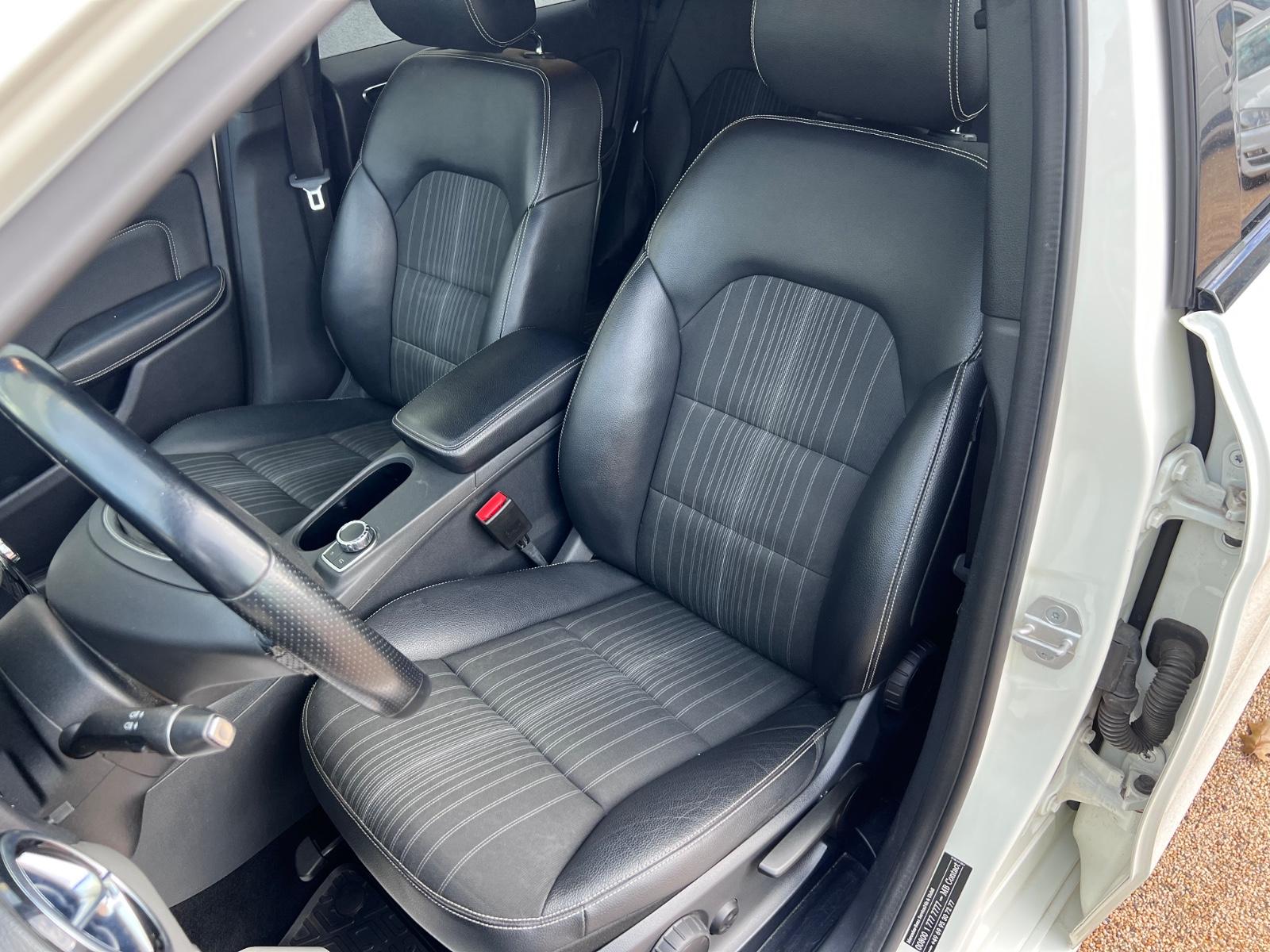 Mercedes-Benz B180 2011 — photo 9