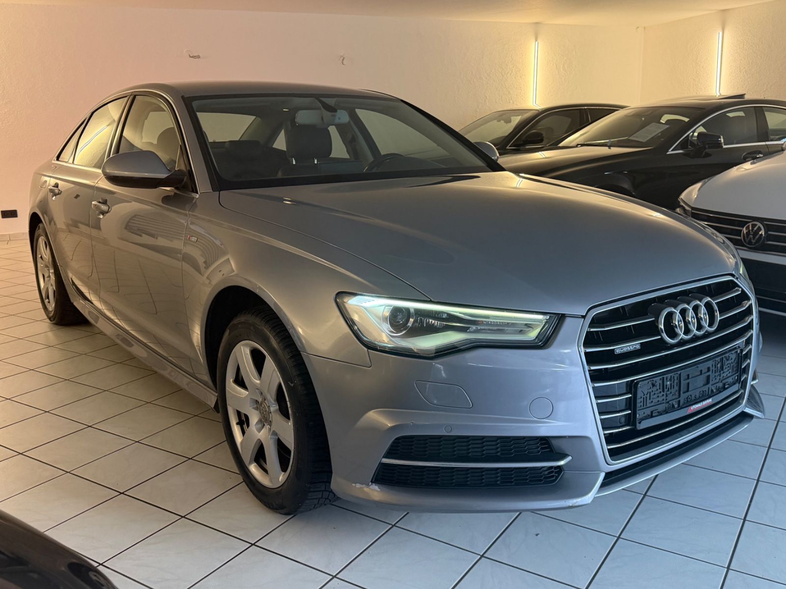 AUDI A6Lim.3.0 TDI quattro,S-Line,Automatik,Kamera,LE