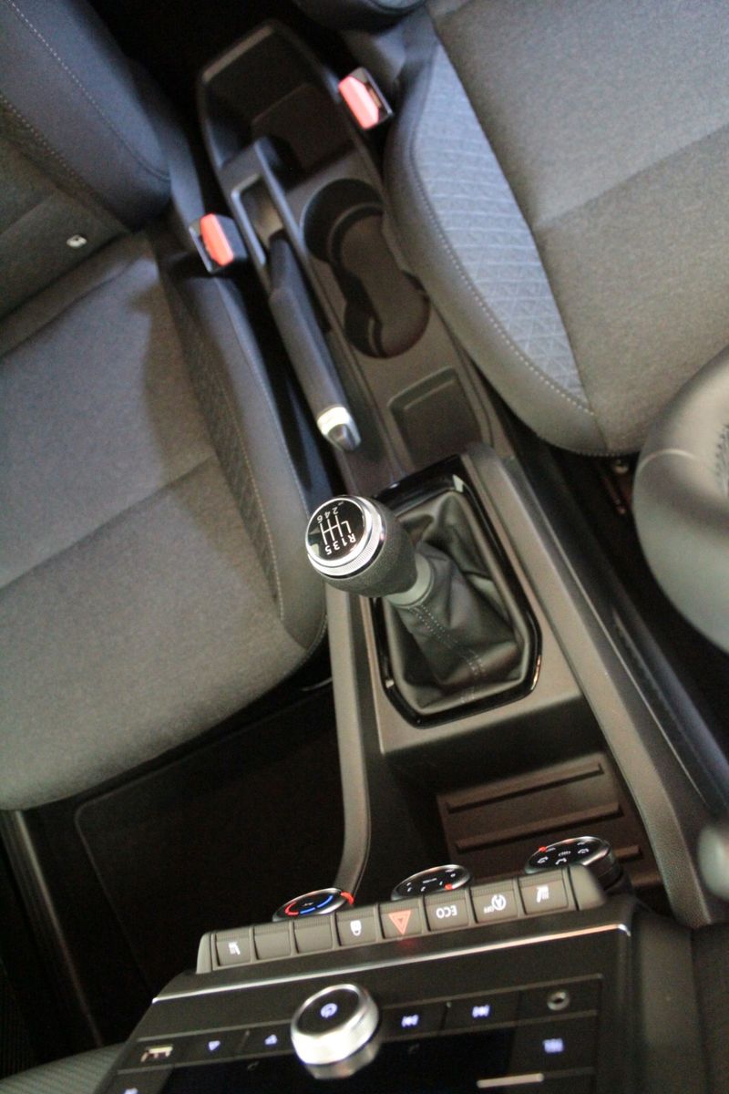 Fahrzeugabbildung Renault Clio TCe 90 Evolution *Style*&*Safety-Paket*