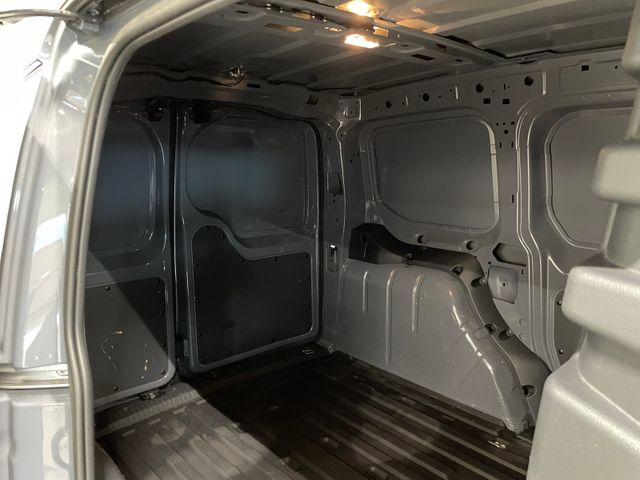 Caddy Cargo Kasten 1.5 TSI PDC DAB+ SHZ KLIMAAUT