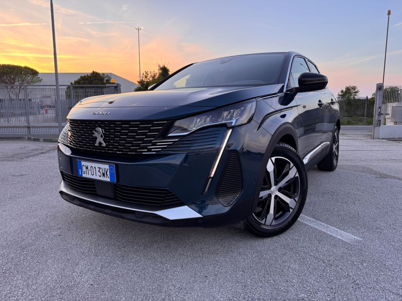 Peugeot 3008 BlueHDi 130 S&S EAT8 Allure imagem 3