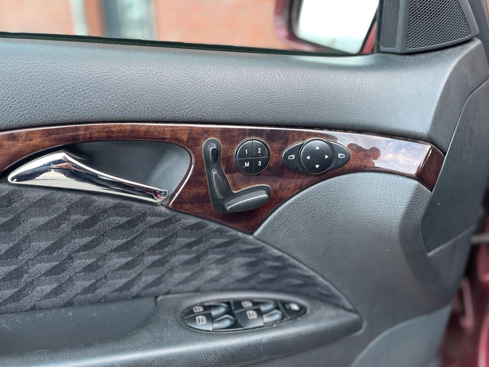 Mercedes-Benz E200 2004 — photo 6