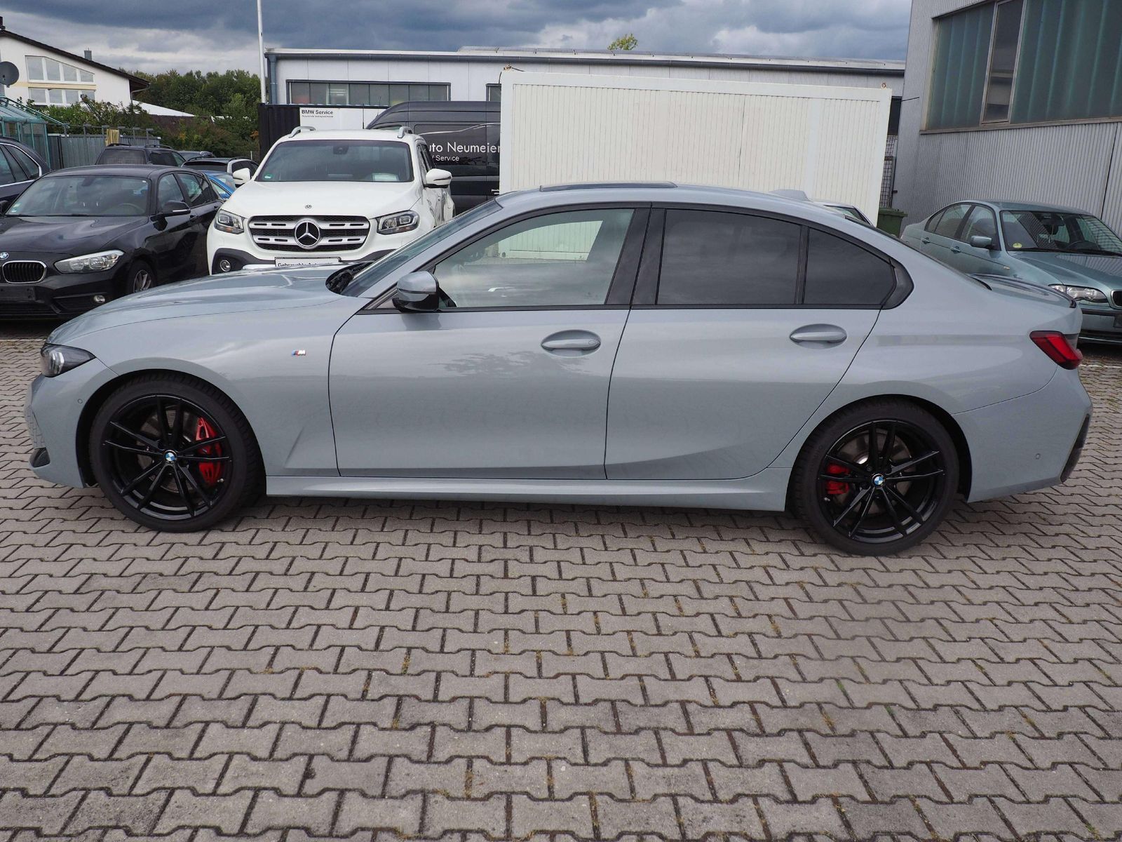 BMW 318 d Aut. M-Sport-PRO Glasdach HUD ACC HiFi ada foto 4