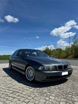 BMW E39 520i Facelift - BMW: E39 Facelift