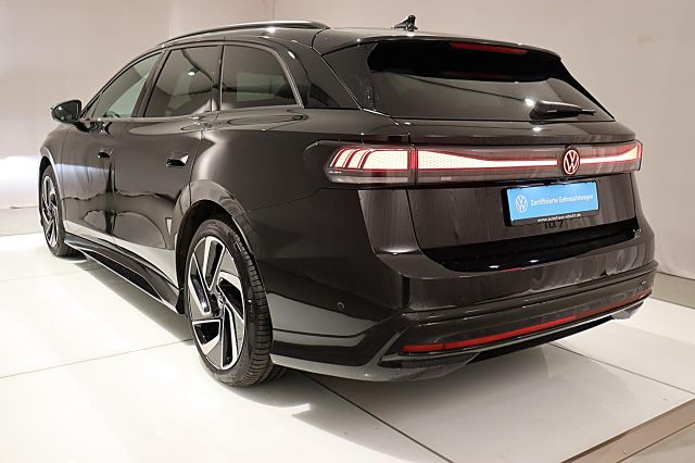 ID.7 Tourer Pro 86kWh AHK Winterr. EasyOpen Wärm