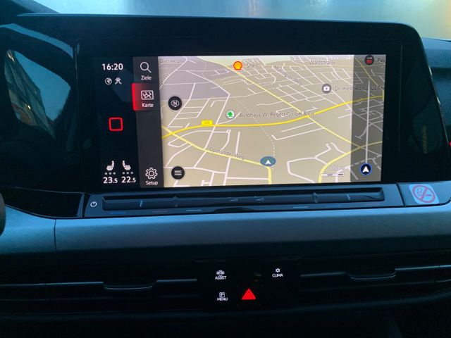 Golf Variant VIII 2.0 TDI LIFE NAVI KEYLESS PDCv