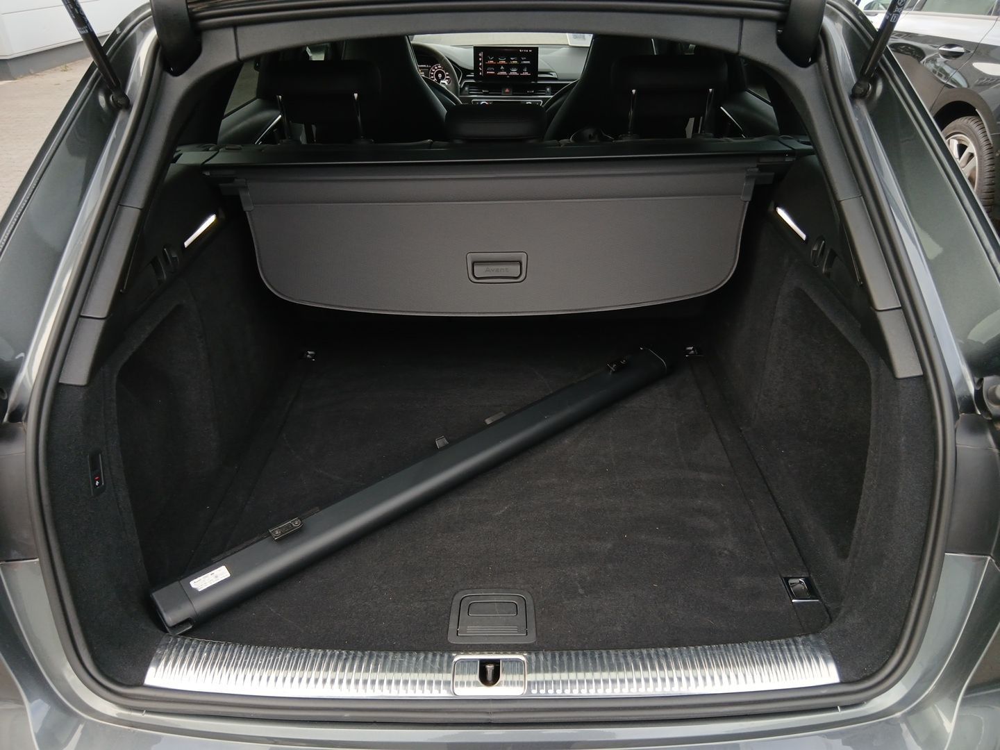 Audi RS4 - Bild 18