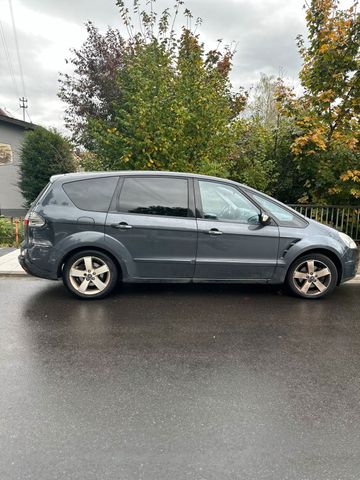 Ford S Max 7 Sitzer