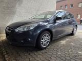 Ford Focus Schrägheck-Limousine - Ford Focus: Schrägheck