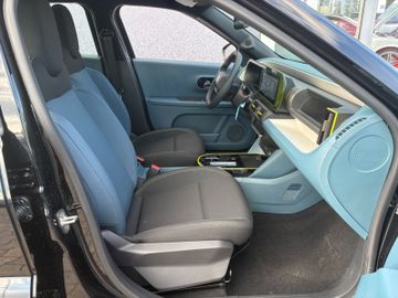 Fahrzeugabbildung Fiat Grande Panda 1.2 Hybrid Business Edit. Icon Navi