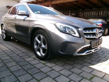 Mercedes GLA 180 - 3