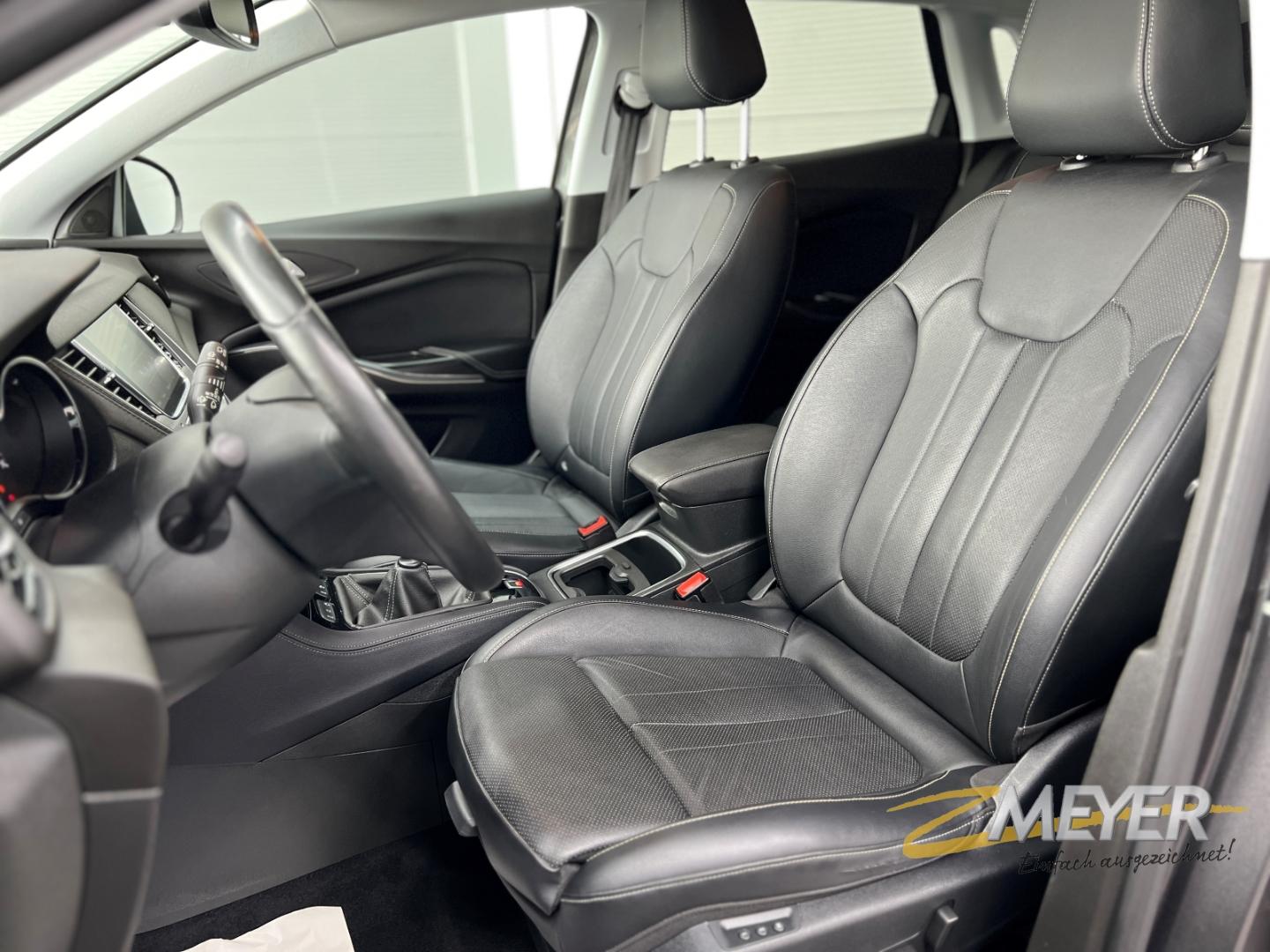 Opel Grandland X Ultimate 1.2 MT6 AHK PDC SHZ LHZ AGR