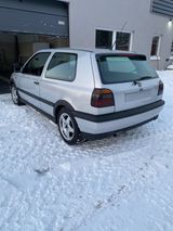 Volkswagen Golf 2.0 GTI Bordcomputer  - Volkswagen Golf aus 1994: GTI
